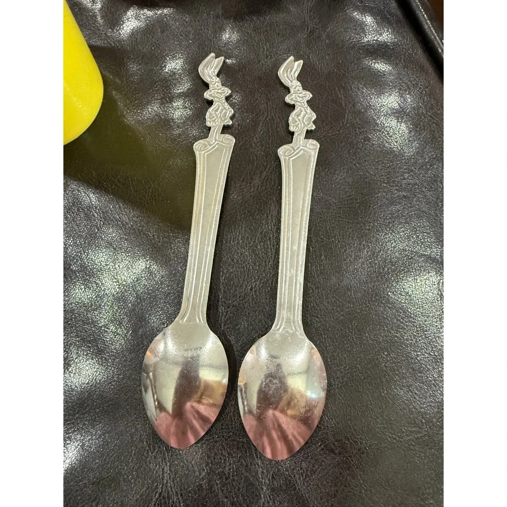 Vintage Nestle Nesquik Yellow Plastic Cup and 2 Bunny Metal Spoons Set Promo‎